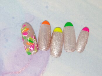 ネイルライフ(NailLife)/8月ネオンフラワー