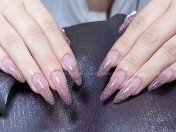 ダイアモンドネイルスタジオ 新宿店(Diamond Nail Studio)/ラメグラ