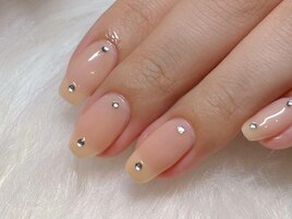 自爪風ワンカラービジューネイル