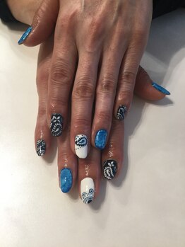 レビー(Revie)/アート