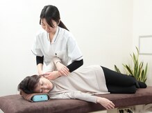 クーオス(KuuOs)/上半身＆猫背整体