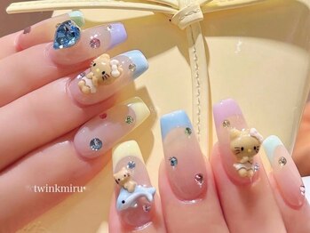 トゥインクミル 新宿(Twinkmiru)の写真/【スカルプデザインリピート率90%☆】爪の形が気になる方や折れやすい方に◎理想の長さや形に仕上げます♪