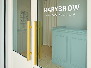 メアリーブロウ バイ エール(MARY BROW by aile)/ホワイト×グリーンの店内