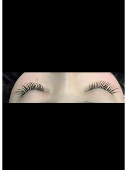 フリルアイビューティ 豊中店(Frill Eye Beauty)/