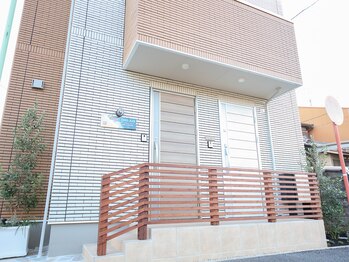 ロミアオ(Lomi-AO)/建物外観