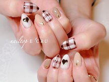 ネイルトップエクル(nail top E CRU)/ギンガムチェック
