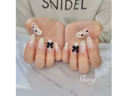 シャイニー(Shiny)の写真
