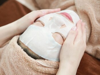 フラーブ(Flourb)/ハーブピーリング|保湿※有料