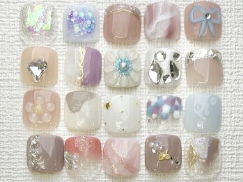 ナイスネイル 綱島店(NICE NAIL)の写真/【50種類から選ぶ今月のネイル¥4990】毎月新デザイン追加！好みに合った最旬デザインがきっと見つかる♪