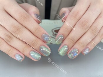 ココナッツネイル/