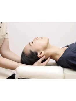 首・肩のつらさを改善したい