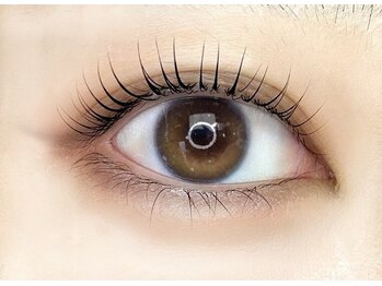 アイラッシュ ティアラ(Tiara)/似合わせラッシュリフト