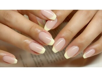 ムートンネイル 大阪梅田店(MOUTON NAIL)/カラーフレンチ