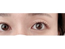 ラウネ(Laune)/ラッシュリフト