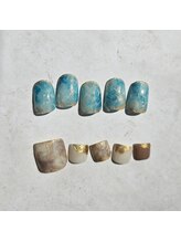 マノ(mano)/大理石風ニュアンスネイル