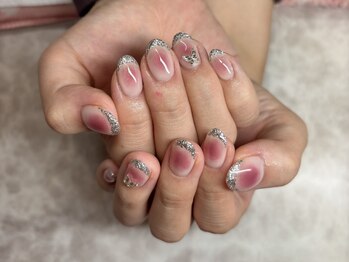 ネルフィーズ(NAILFY's)/