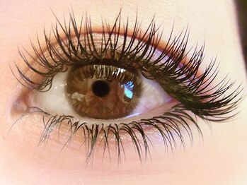 ルミエール 心斎橋店(Lumiere)/お目元の形を最大限生かします♪