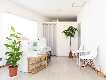 ティートリー整体(Ti.tree)/キレイで明るい店内☆