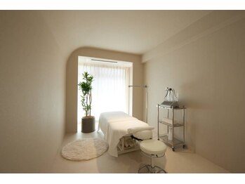 ステムセルサロン ジングウマエ(STEMCELLSALON JINGUMAE)/