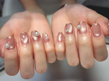 ネイルサロン デンティ(Dentty)の写真/カウンセリング&デザイン力があるので初めての方にも◎マンツーマンのプライベート空間で理想のお手元に！