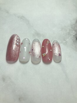 スウィートネイルズ(Sweet Nails)/月限定アート