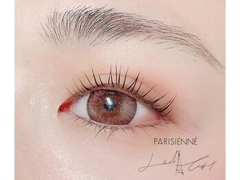 ネイルアンドアイラッシュ アリア(Alia)/