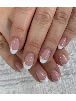 ベーシック ネイルウィザードアカデミー 麻布十番店(Basic×NailWizardAcademy)/フレンチネイル