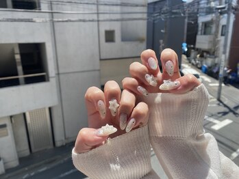 ネイル スタジオ ブルーミー(Bloomy)/パールネイル