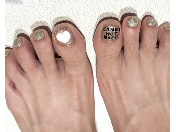 ルヒアネイル イオン戸畑ショッピングセンター店(Ruhia Nail)/フット2本アートコース