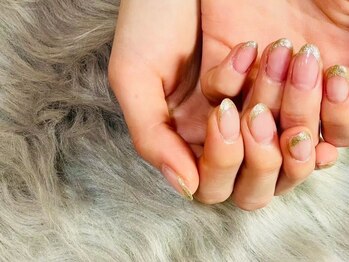 プルトワ(pourtoi)の写真/さりげない指先のオシャレを演出【シンプルデザインコース¥7290～】お得にトレンドネイルを楽しめるサロン
