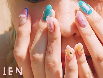 イエン(IEN)の写真/遊び心満載！！周りと差がつくちょい癖ネイル☆こだわりのあるデザインともちの良さが魅力◎