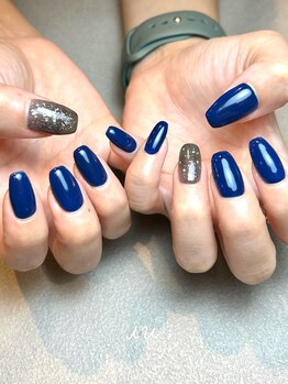 アイユー 千葉(iu.)/ネイビーとグリッター