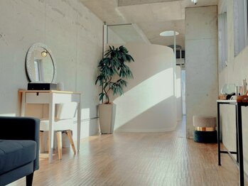 オッタントット(88 ottantotto)の写真/【お顔のTOTALサロン♪】アイデザイン&ハーブピーリングetc…豊富なメニューであなたのお悩みを改善◎