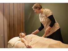 サードプレイス(3rd Place)の雰囲気（マッサージはよもぎ蒸しと相性抜群。心も体もリラックス♪）