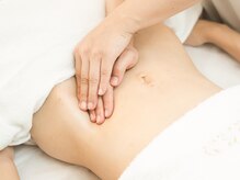 オーガニック養生サロン　めぐりの雰囲気（上質なアロマオイルで全身をゆるめる「めぐりマッサージ」）