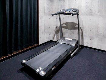 エグゼクティブパーソナルジム(EXECUTIVE PERSONAL GYM)/ランニングルーム
