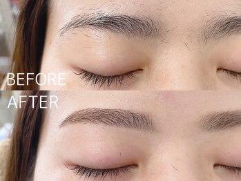 ウララ バイ ロキエ(u-LALA by ROCHIE)/＠u_lala.akina