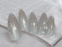 ネイルズミューコ(nail's MyuCo)の雰囲気（エアブラシグラデーションにマグネットON!奥行き感たっぷりです）