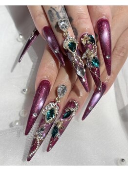 ネイルサロン ウィズ(Nail Salon Wiz)の写真/【オリジナルパーツ豊富】高技術×居心地の良さで大人気!センスの光るネイルに一目惚れ☆(※パ-ツ別途料金)