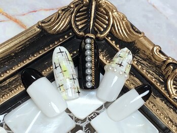 フローラ(flora)/選べる定額デザイン