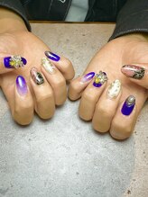 ベベ(bebe)/成人式ネイル