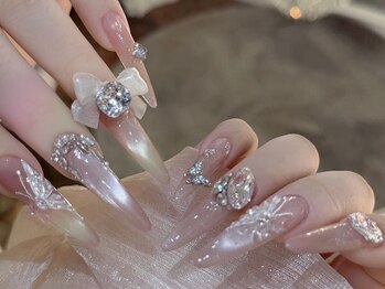 ミュウミュウ(miumiu)/冬限定ネイル特集