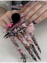 Eli Nails 新宿【エリネイルズ】《長さだし専門店/つけ放題/持ち込み/スカルプ》/