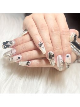 サロンド エルム(salon de elm)/黒グラデ×キラキラ