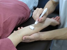 体の流れが滞っている箇所を調整します。