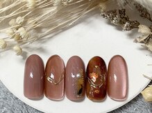 ネイルルームシャイン/