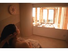 脳内扉スパ 時空浴/エネルギー溢れる美と解放の部屋