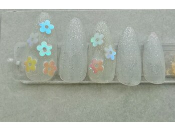 リルモ(RELUMO)/4月定額ネイル