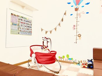 ビバ骨盤整体院 新居浜院(VIVA)/キッズルーム