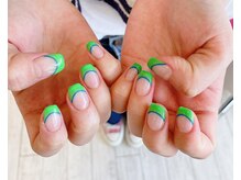 ネイルサロン ティフィン(tiffin)/～POPなcolorフレンチネイル～